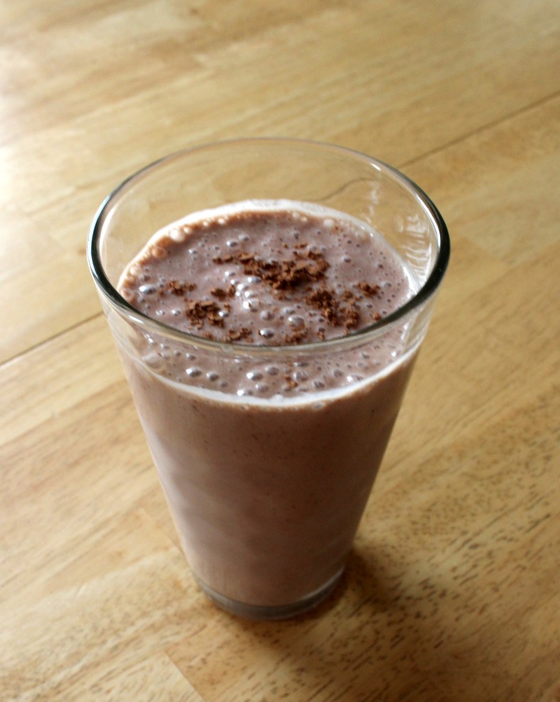 Chocolate banana Berry smoothie